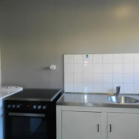 Climatise, Terrasse, Parking Prive, A 150m De La - - Fr-1-251-759 Appartement *